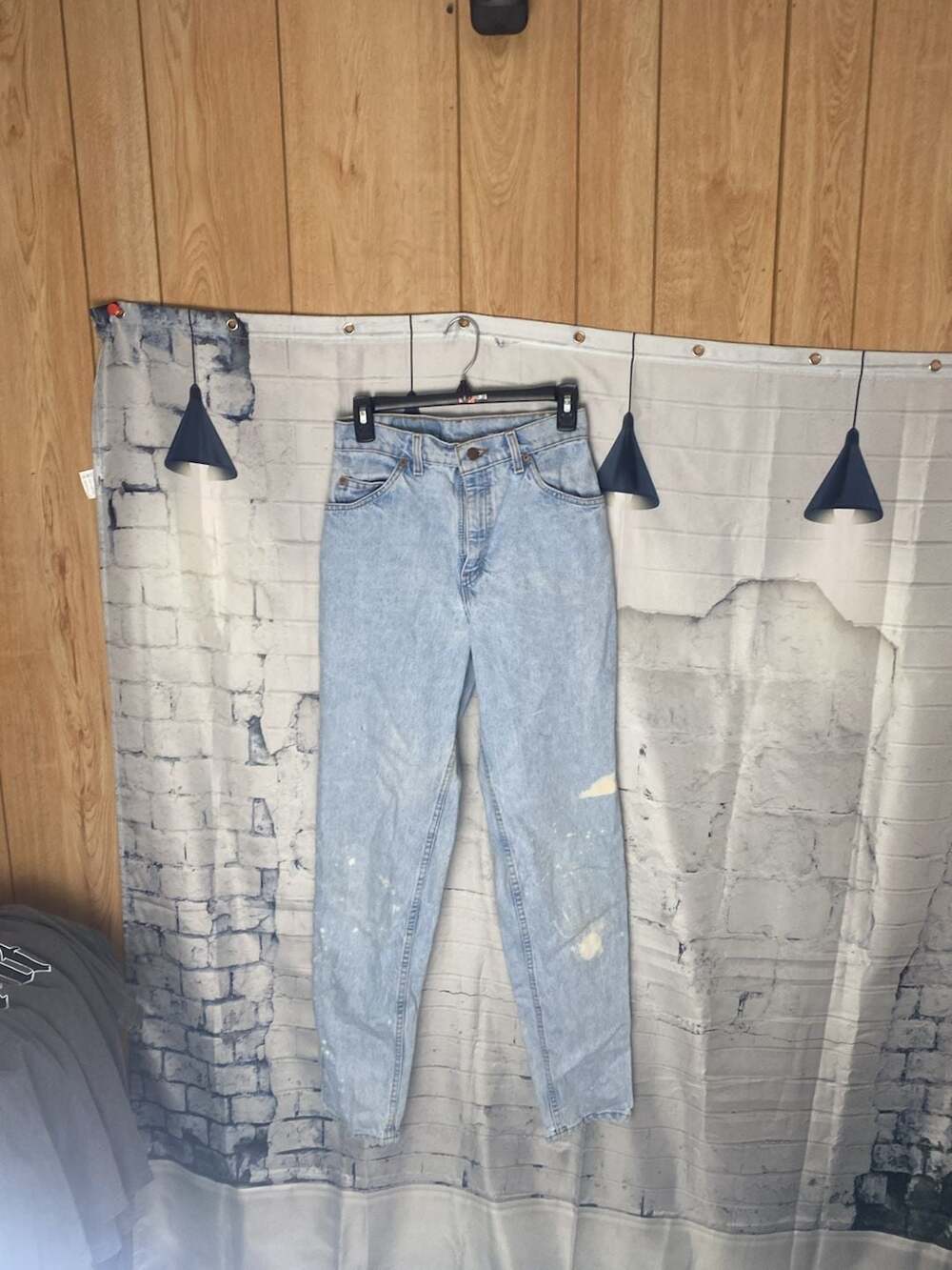 Levi's 15951 Relaxed Fit Tapered Leg Jeans Light Wash